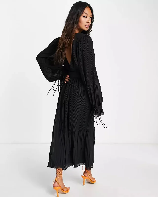 PLEATED MIDI DRESS