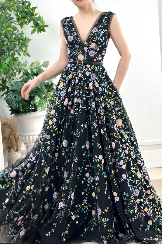 Sleeveless V Neck Colorful Sequin Floral Black Dress