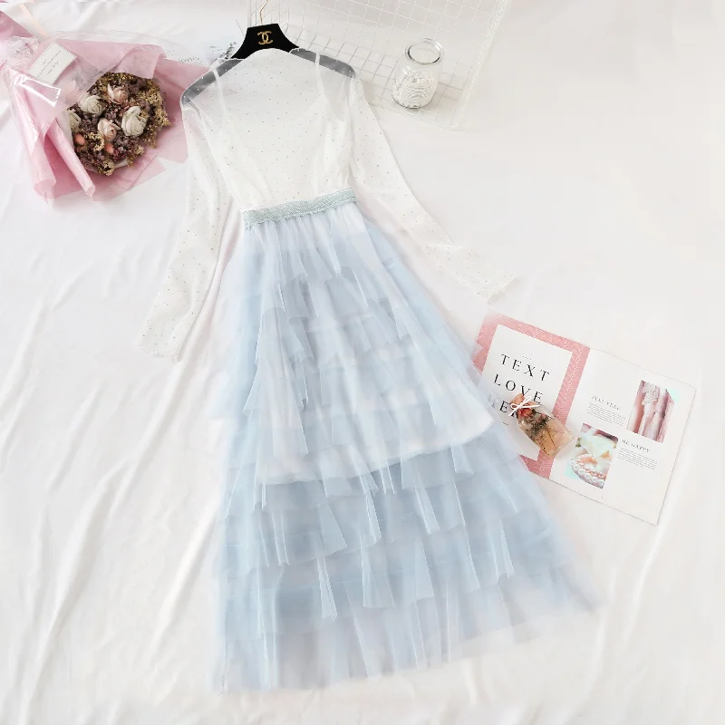 Small cake long skirt foreign style suspender yarn skirt two-piece suit  4472